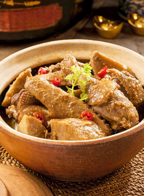 Claypot Duck with Yam