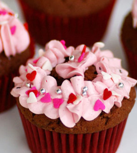 Red Velvet Cupcakes with Pink Blossom Icing