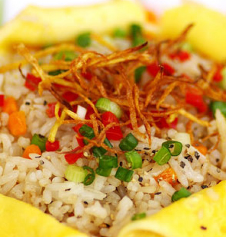 Treasure Rice Wrapped in Omelette